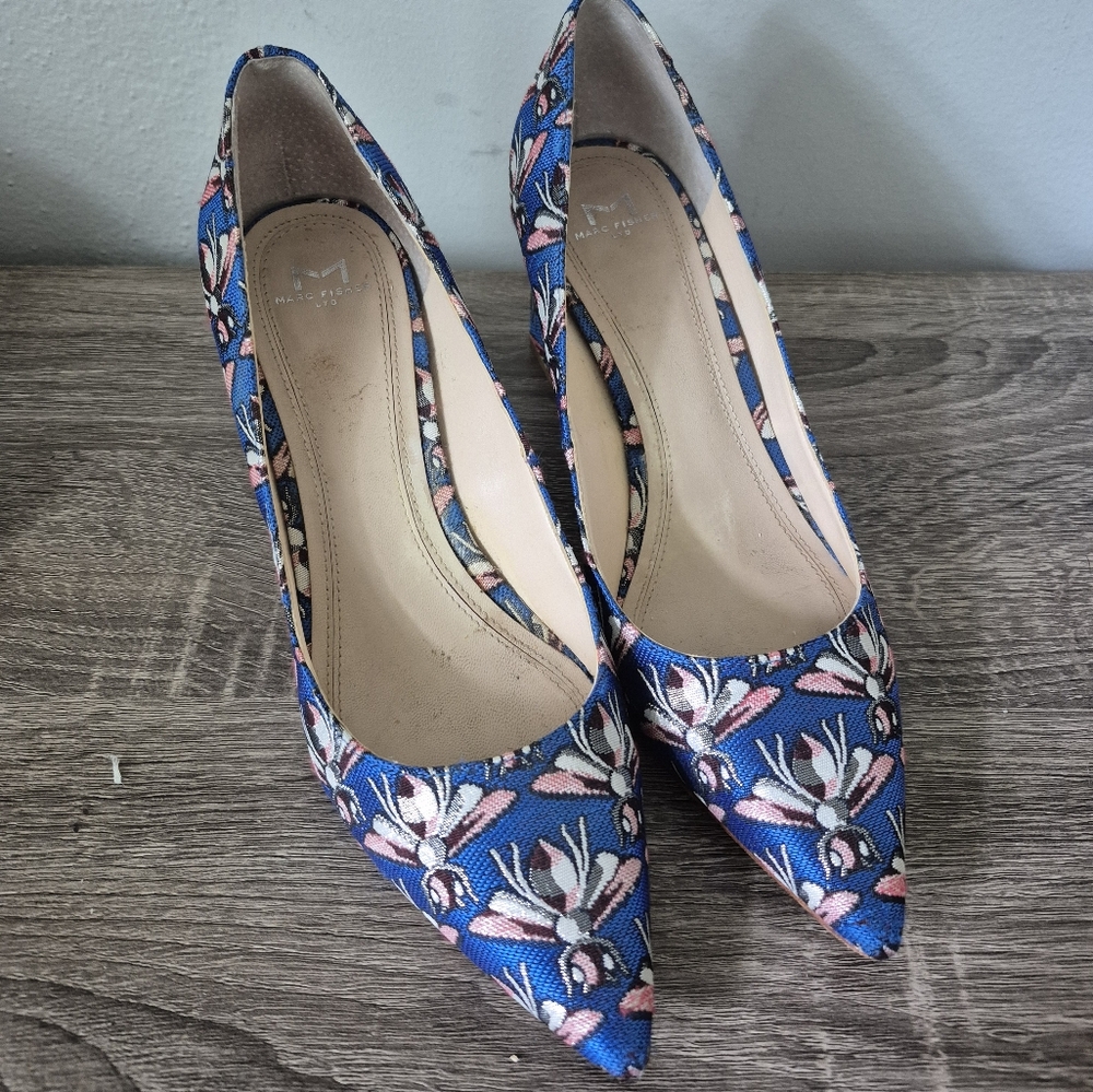 Marc Fisher Blue Bee Zara Chunky Heel